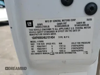 2006 GMC Yukon XL z VIN 1GKFK66U46J101454, wystawiony jako Copart lot #42088485 z przebiegiem Nie podano mil oraz Szkoda całkowita • Salvage title. Historia ofert i sprzedaży dostępna na DreamBid. Obrazek 13.