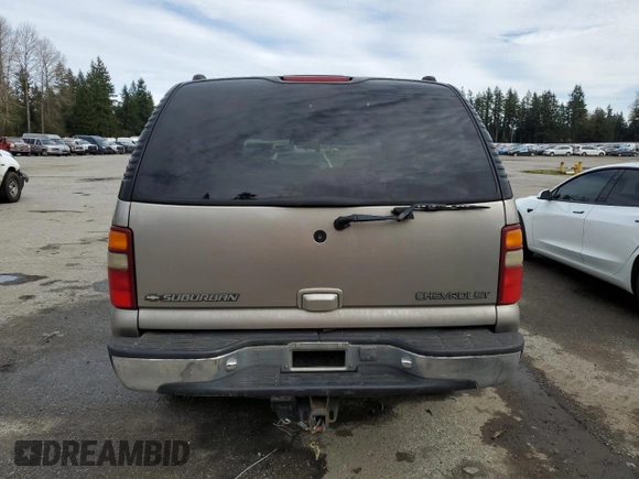 2000 Chevrolet Suburban LS with VIN 3GNGK26U3YG172343, listed as a Copart auction lot 47106575 with 339,445 mi miles and Clean Title. Bid and sale history available at carsss.com. Image 6.