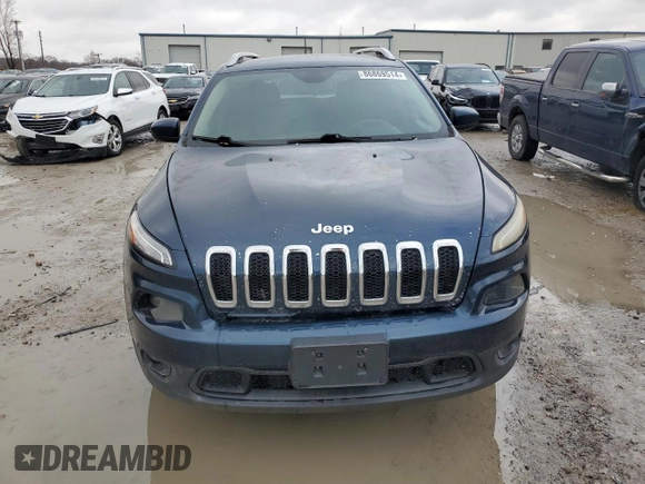 2018 Jeep Cherokee Latitude with VIN 1C4PJMCB1JD533288, listed as a Copart auction lot 86869514 with 181,141 mi miles and Clean title. Bid and sale history available at DreamBid. Image 5.