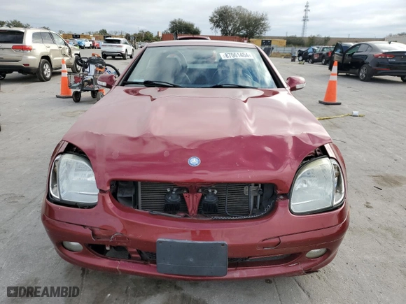 2001 Mercedes-Benz SLK-Class Kompressor with VIN WDBKK49F01F223928, listed as a Copart auction lot 87061404 with 102,270 mi miles and Salvage Title. Bid and sale history available at carsss.com. Image 5.