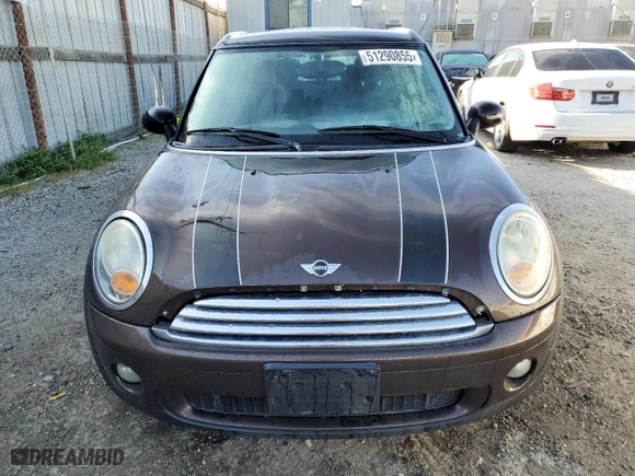2009 MINI Cooper Clubman with VIN WMWML33579TX35276, listed as a Copart auction lot 51290855 with 130,965 mi miles and Clean Title. Bid and sale history available at carsss.com. Image 5.