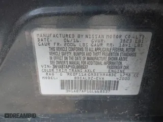 2016 Nissan Sentra SR with VIN 3N1AB7AP1GL668537, listed as a IAAI auction lot 41692546 with 163,674 mi miles. Bid and sale history available at carsss.com. Image 9.
