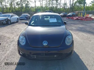 2015 Volkswagen Beetle Fleet Edition с VIN 3VWF17AT5FM640751, выставлен на аукционе IAAI как лот 41952659 с пробегом 172 089 миль миль и . История ставок и продаж доступна на DreamBid. Изображение 12.