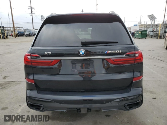 2020 BMW X7 M50i z VIN 5UXCX6C04L9B99921, wystawiony jako Copart lot #56665755 z przebiegiem 63 328 mil mil oraz Szkoda całkowita • Salvage title. Historia ofert i sprzedaży dostępna na DreamBid. Obrazek 6.