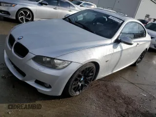 2009 BMW 3 Series 328i with VIN WBAWV13579P122218, listed as a Copart auction lot 41417735 with 89,963 mi miles and Salvage Title. Bid and sale history available at carsss.com. Image 1.