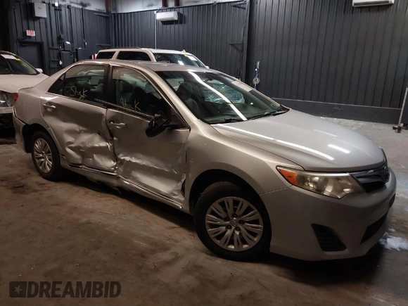 2013 Toyota Camry L with VIN 4T1BF1FK3DU716634, listed as a IAAI auction lot 41759908 with 118,955 mi miles. Bid and sale history available at carsss.com. Image 1.