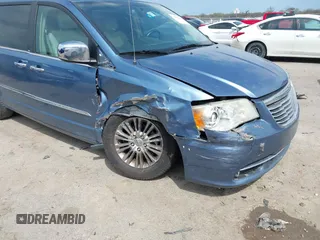 2011 Chrysler Town & Country Limited with VIN 2A4RR6DG0BR716004, listed as a IAAI auction lot 41885649 with 235,612 mi miles. Bid and sale history available at carsss.com. Image 6.