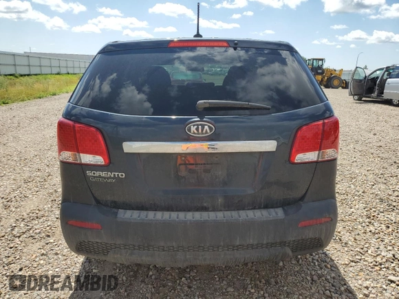 2013 Kia Sorento LX with VIN 5XYKTDA6XDG391488, listed as a Copart auction lot 66174525 with 152,633 mi miles and Clean title. Bid and sale history available at DreamBid. Image 6.