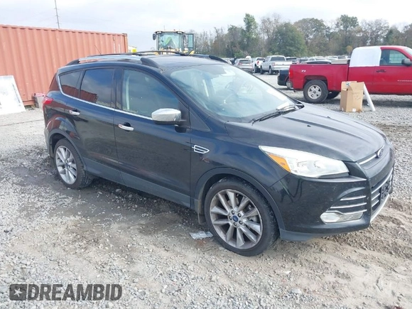 2014 Ford Escape SE with VIN 1FMCU0G9XEUE35271, listed as a IAAI auction lot 40896477 with 139,444 mi miles. Bid and sale history available at carsss.com. Image 1.