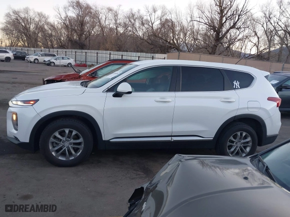 2019 Hyundai Santa Fe SE with VIN 5NMS23AD9KH077362, listed as a IAAI auction lot 41890584 with 132,476 mi miles. Bid and sale history available at carsss.com. Image 14.