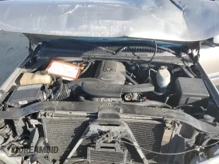 2004 GMC Yukon SLT with VIN 1GKEC13Z94R282349, listed as a Copart auction lot 74029344 with 230,656 mi miles and Salvage Title. Bid and sale history available at carsss.com. Image 12.