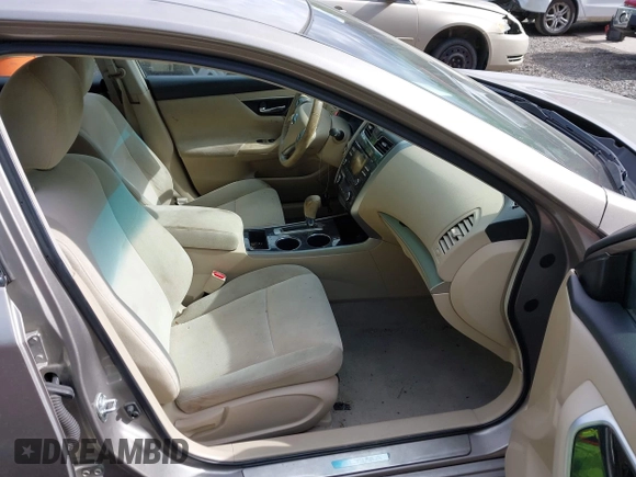 2013 Nissan Altima SV with VIN 1N4AL3AP2DN434914, listed as a IAAI auction lot 42344723 with 182,200 mi miles and . Bid and sale history available at DreamBid. Image 5.