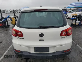 2011 Volkswagen Tiguan S with VIN WVGAV7AX6BW525120, listed as a Copart auction lot 45056925 with 88,357 mi miles and Non repairable. Bid and sale history available at DreamBid. Image 6.