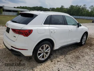 2024 Audi Q3 S line Premium z VIN WA1DECF36R1051672, wystawiony jako Copart lot #59265955 z przebiegiem 28 634 mil mil oraz Czysty tytuł • Clean title. Historia ofert i sprzedaży dostępna na DreamBid. Obrazek 3.