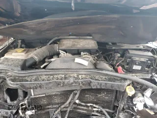 2008 Jeep Commander Sport z VIN 1J8HH48K88C183076, wystawiony jako Copart lot #56365665 z przebiegiem Nie podano mil oraz Szkoda całkowita • Salvage title. Historia ofert i sprzedaży dostępna na DreamBid. Obrazek 11.