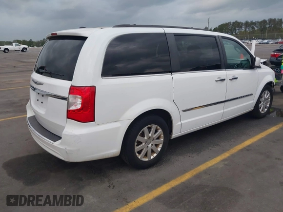 2016 Chrysler Town & Country Touring with VIN 2C4RC1BG8GR255414, listed as a IAAI auction lot 41915805 with 93,286 mi miles. Bid and sale history available at carsss.com. Image 4.