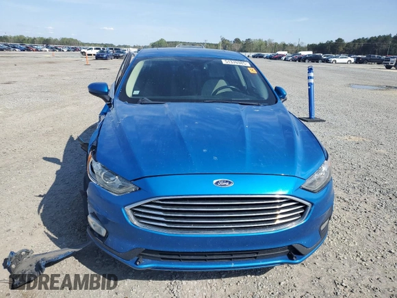 2019 Ford Fusion SE with VIN 3FA6P0HD2KR193449, listed as a Copart auction lot 51376985 with 181,711 mi miles and Salvage Title. Bid and sale history available at DreamBid. Image 5.