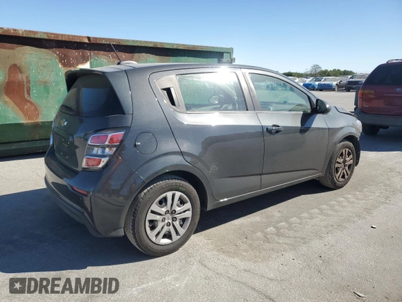 2020 Chevrolet Sonic LT z VIN 1G1JG6SB7L4128341, wystawiony jako Copart lot #49679705 z przebiegiem 54 751 mil mil oraz Szkoda całkowita • Salvage title. Historia ofert i sprzedaży dostępna na DreamBid. Obrazek 3.