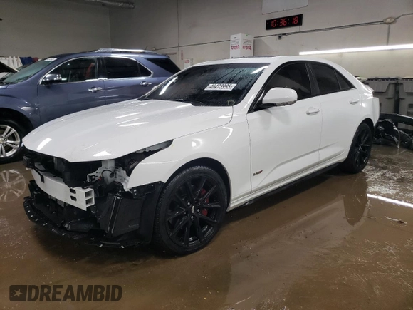 2023 Cadillac CT4 V-Series z VIN 1G6DH5RL6P0125456, wystawiony jako Copart lot #46473995 z przebiegiem 26 353 mil mil oraz Szkoda całkowita • Salvage title. Historia ofert i sprzedaży dostępna na DreamBid. Obrazek 1.