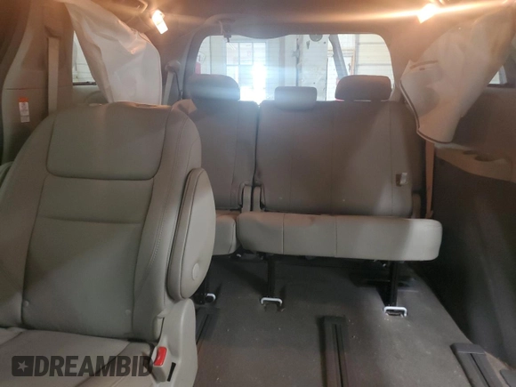 2019 Toyota Sienna XLE with VIN 5TDDZ3DC5KS223390, listed as a Copart auction lot 53304615 with 85,214 mi miles and Salvage title. Bid and sale history available at DreamBid. Image 10.