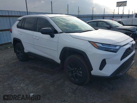 2024 Toyota RAV4 LE with VIN 2T3H1RFV5RW355844, listed as a IAAI auction lot 41515822 with 388 mi miles. Bid and sale history available at carsss.com. Image 1.