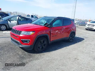 2020 Jeep Compass Altitude с VIN 3C4NJCBB4LT141082, выставлен на аукционе IAAI как лот 41553489 с пробегом 73 721 миль миль и . История ставок и продаж доступна на DreamBid. Изображение 2.