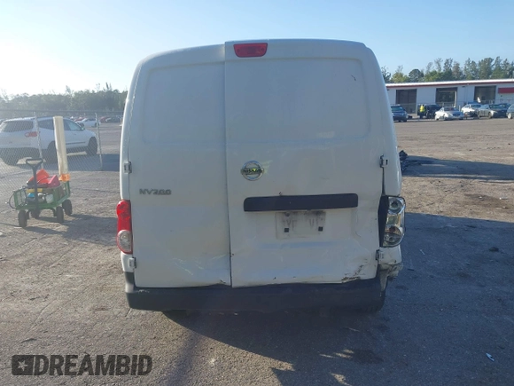 2019 Nissan NV200 S z VIN 3N6CM0KN9KK693153, wystawiony jako IAAI lot #41537744 z przebiegiem 159 477 mil mil oraz . Historia ofert i sprzedaży dostępna na DreamBid. Obrazek 17.