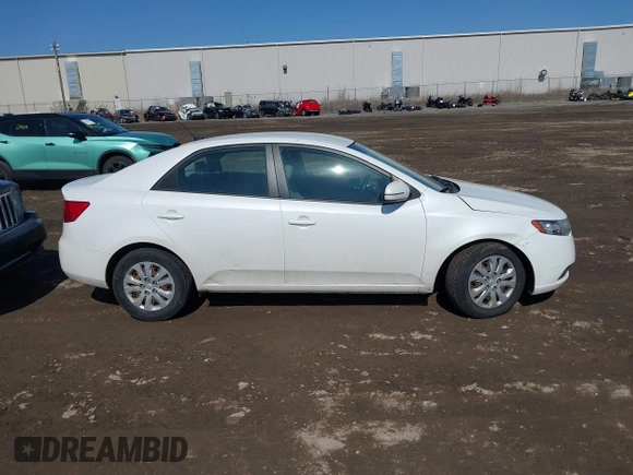 2013 Kia Forte EX with VIN KNAFU4A20D5738442, listed as a IAAI auction lot 41763829 with 127,968 mi miles. Bid and sale history available at carsss.com. Image 13.