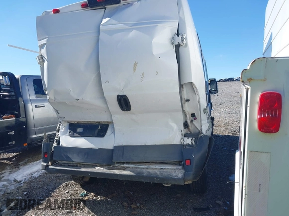 2018 Ram ProMaster Cargo with VIN 3C6TRVCG0JE112533, listed as a IAAI auction lot 41614008 with Not Provided miles and . Bid and sale history available at DreamBid. Image 4.