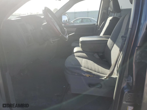 2008 Dodge Ram 1500 Laramie with VIN 1D7HU18268J227045, listed as a Copart auction lot 82306914 with 215,012 mi miles and Salvage Title. Bid and sale history available at carsss.com. Image 7.