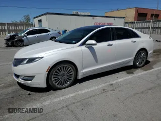 2013 Lincoln MKZ z VIN 3LN6L2GK8DR829291, wystawiony jako Copart lot #55494225 z przebiegiem 95 170 mil mil oraz Szkoda całkowita • Salvage title. Historia ofert i sprzedaży dostępna na DreamBid. Obrazek 1.