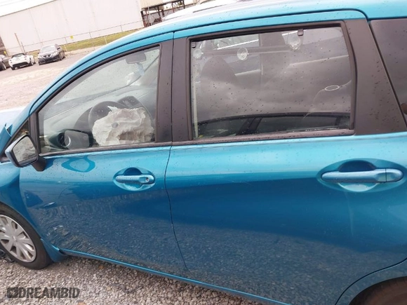 2016 Nissan Versa Note S with VIN 3N1CE2CP6GL379590, listed as a IAAI auction lot 41722223 with 116,948 mi miles. Bid and sale history available at carsss.com. Image 14.