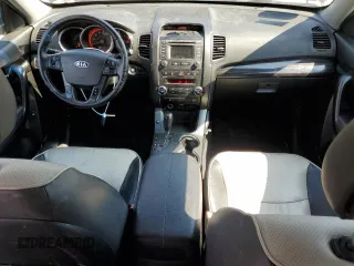 2013 Kia Sorento SX with VIN 5XYKW4A28DG333190, listed as a Copart auction lot 50872625 with 122,121 mi miles and Salvage Title. Bid and sale history available at carsss.com. Image 8.