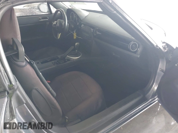 2006 Mazda MX-5 Miata Sport с VIN JM1NC25F560110444, выставлен на аукционе IAAI как лот 42611844 с пробегом 58 309 миль миль и . История ставок и продаж доступна на DreamBid. Изображение 5.