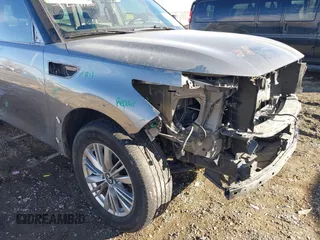 2020 Infiniti QX80 LUXE with VIN JN8AZ2NE5L9253264, listed as a IAAI auction lot 41012767 with 106,672 mi miles. Bid and sale history available at carsss.com. Image 6.