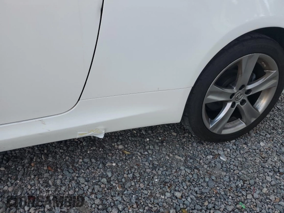 2013 Lexus IS 250 C with VIN JTHFF2C26D2527499, listed as a Copart auction lot 81529634 with 70,695 mi miles and Salvage title. Bid and sale history available at DreamBid. Image 12.