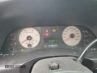 2005 Ford F-250 XL z VIN 1FTSW21P85EA55966, wystawiony jako Copart lot #53452015 z przebiegiem 314 650 mil mil oraz Nie do naprawy • Non repairable. Historia ofert i sprzedaży dostępna na DreamBid. Obrazek 9.