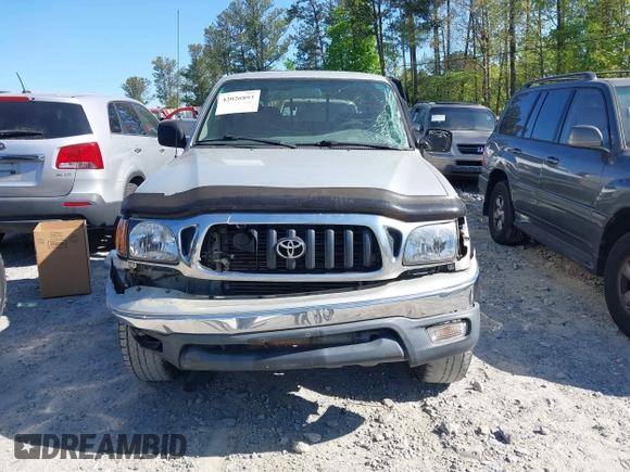 2003 Toyota Tacoma with VIN 5TEWN72N23Z252642, listed as a IAAI auction lot 42026893 with 199,571 mi miles. Bid and sale history available at carsss.com. Image 12.