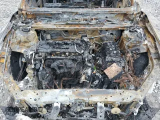 2023 Toyota Camry SE z VIN 4T1G11AK2PU170005, wystawiony jako Copart lot #41634675 z przebiegiem Nie podano mil oraz Nie do naprawy • Non repairable. Historia ofert i sprzedaży dostępna na DreamBid. Obrazek 11.