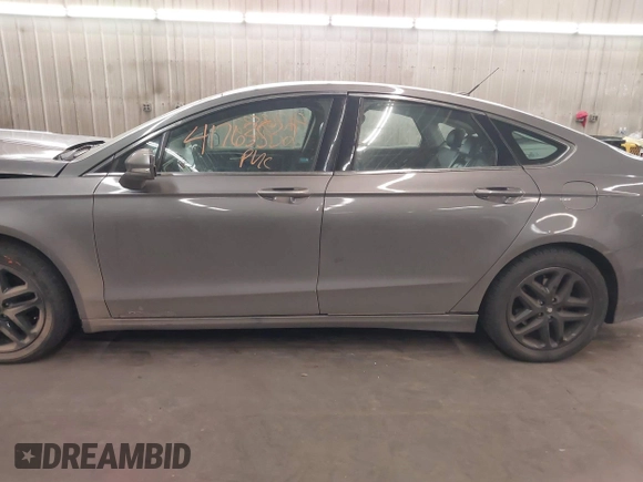 2014 Ford Fusion SE with VIN 3FA6P0HD9ER353329, listed as a IAAI auction lot 41763532 with 163,794 mi miles. Bid and sale history available at carsss.com. Image 15.