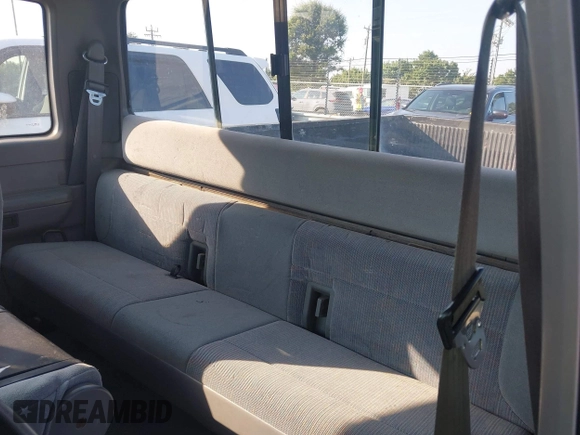 1996 Ford F-150 with VIN 1FTEX14H0TKA49456, listed as a IAAI auction lot 42689128 with 243,331 mi miles and . Bid and sale history available at DreamBid. Image 8.