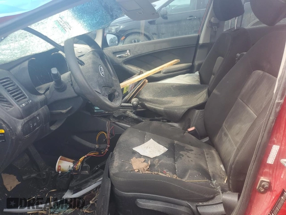2016 Kia Forte LX with VIN KNAFK4A66G5583618, listed as a Copart auction lot 42384665 with Not Provided miles and Non Repairable. Bid and sale history available at carsss.com. Image 7.