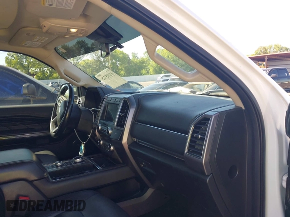 2018 Ford Expedition Platinum с VIN 1FMJU1MT4JEA01901, выставлен на аукционе IAAI как лот 42295725 с пробегом 115 917 миль миль и . История ставок и продаж доступна на DreamBid. Изображение 5.