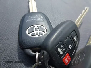 2012 Toyota Camry L z VIN 4T1BF1FK7CU170144, wystawiony jako IAAI lot #42184180 z przebiegiem 73 931 mil mil oraz . Historia ofert i sprzedaży dostępna na DreamBid. Obrazek 11.