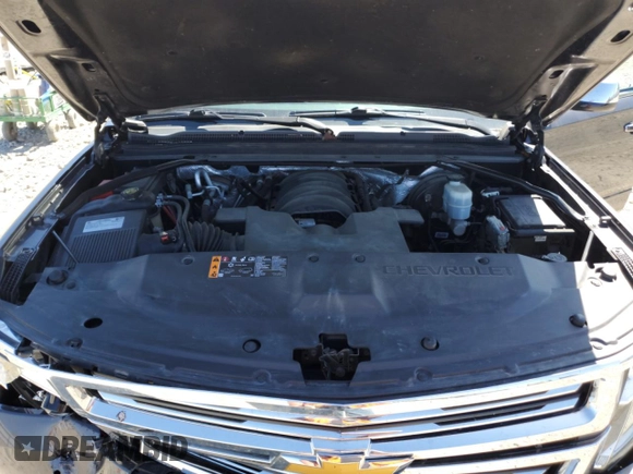 2018 Chevrolet Suburban Premier z VIN 1GNSKJKC5JR187207, wystawiony jako Copart lot #57348895 z przebiegiem 171 712 mil mil oraz Nie do naprawy • Non repairable. Historia ofert i sprzedaży dostępna na DreamBid. Obrazek 12.