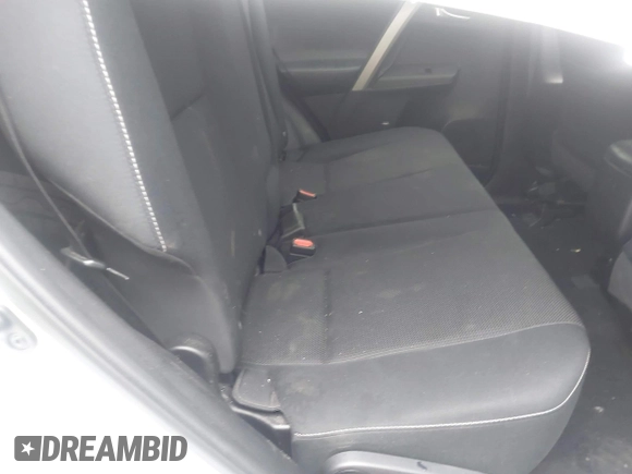 2018 Toyota RAV4 XLE with VIN 2T3WFREV0JW452030, listed as a IAAI auction lot 41915411 with 1 mi miles. Bid and sale history available at carsss.com. Image 8.