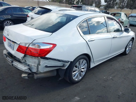 2015 Honda Accord Sedan EX-L with VIN 1HGCR2F84FA174105, listed as a IAAI auction lot 41877587 with 114,944 mi miles. Bid and sale history available at carsss.com. Image 4.