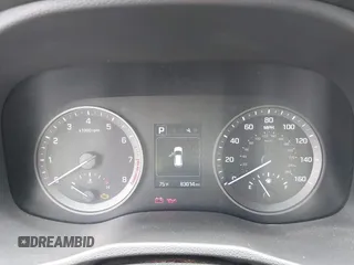 2017 Hyundai Tucson SE z VIN KM8J23A47HU431498, wystawiony jako IAAI lot #42425577 z przebiegiem 83 014 mil mil oraz . Historia ofert i sprzedaży dostępna na DreamBid. Obrazek 7.