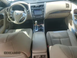 2015 Nissan Altima SL z VIN 1N4BL3AP0FC146702, wystawiony jako Copart lot #57381575 z przebiegiem 53 415 mil mil oraz Szkoda całkowita • Salvage title. Historia ofert i sprzedaży dostępna na DreamBid. Obrazek 8.