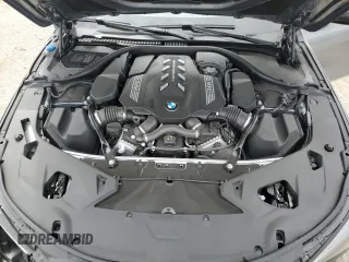 2025 BMW 8 Series M850i with VIN WBAGV8C02SCS15792, listed as a Copart auction lot 47324855 with 3,962 mi miles and Salvage Title. Bid and sale history available at carsss.com. Image 11.